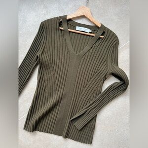 Proenza Schouler EUC Ribbed Knit Top Sweater Olive Khaki Green V-Neck Size M
